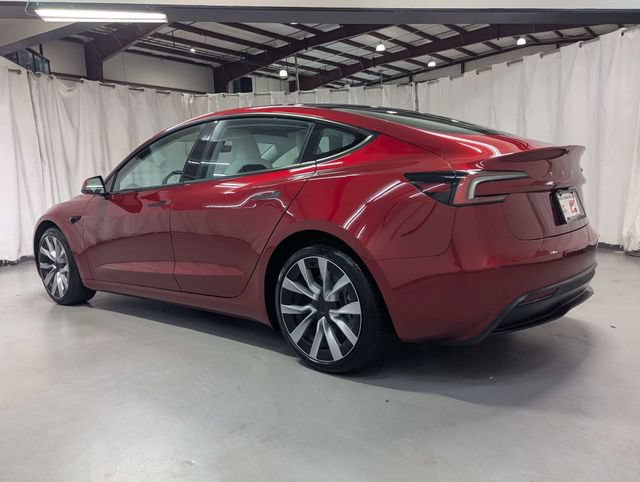 Used 2025 Tesla Model 3 Long Range AWD/4WD image 4