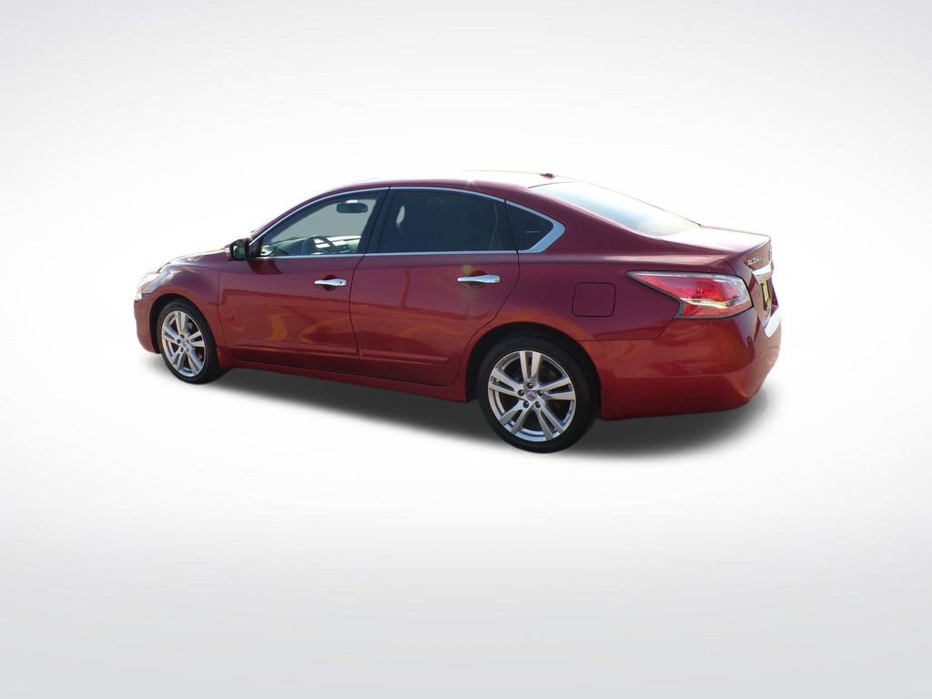 Used 2015 Nissan Altima 3.5 SL FWD image 3