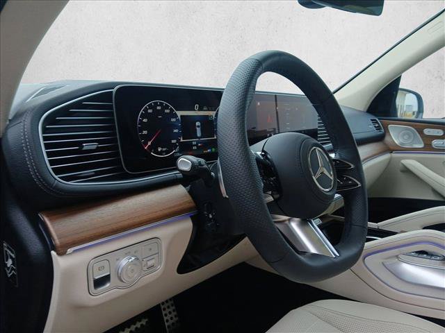 New 2026 Mercedes-Benz GLS 450 4MATIC image 3