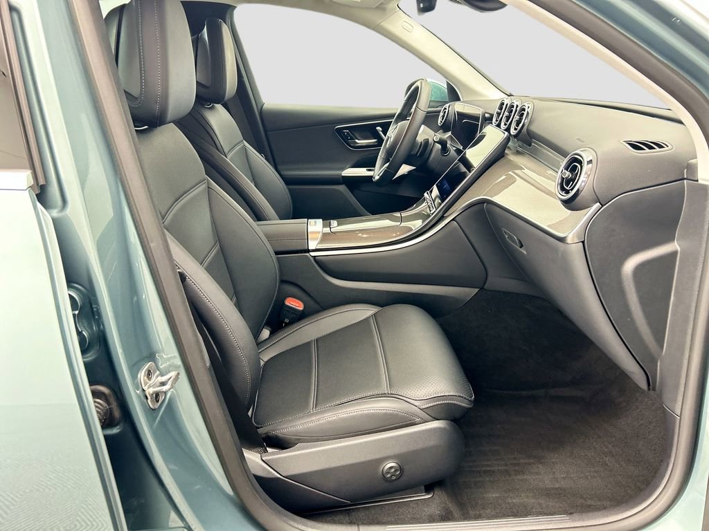 Certified 2026 Mercedes-Benz GLC 300 image 18
