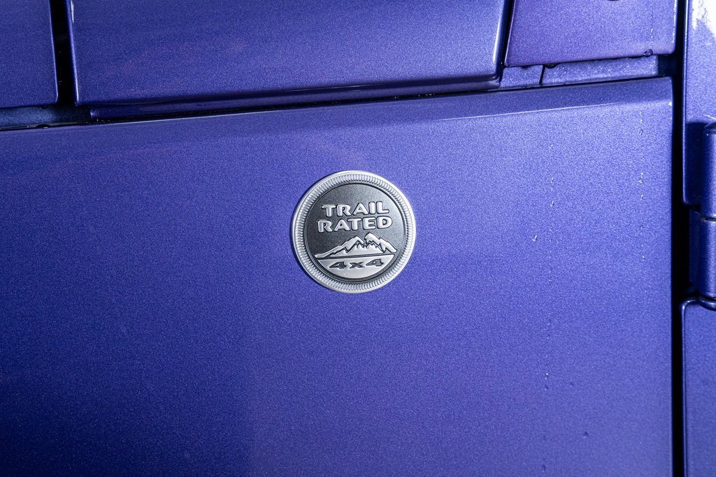 Used 2018 Jeep Wrangler Unlimited Sahara image 18