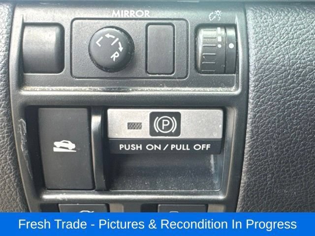 Used 2010 Subaru Legacy 2.5i Premium AWD/4WD image 17