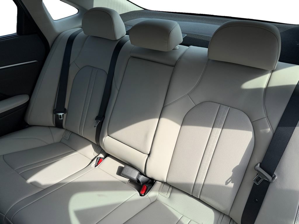 New 2026 Hyundai Sonata Limited image 13