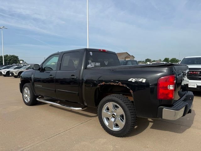 Used 2011 Chevrolet Silverado 1500 LT w/ All-Star Edition AWD/4WD image 6