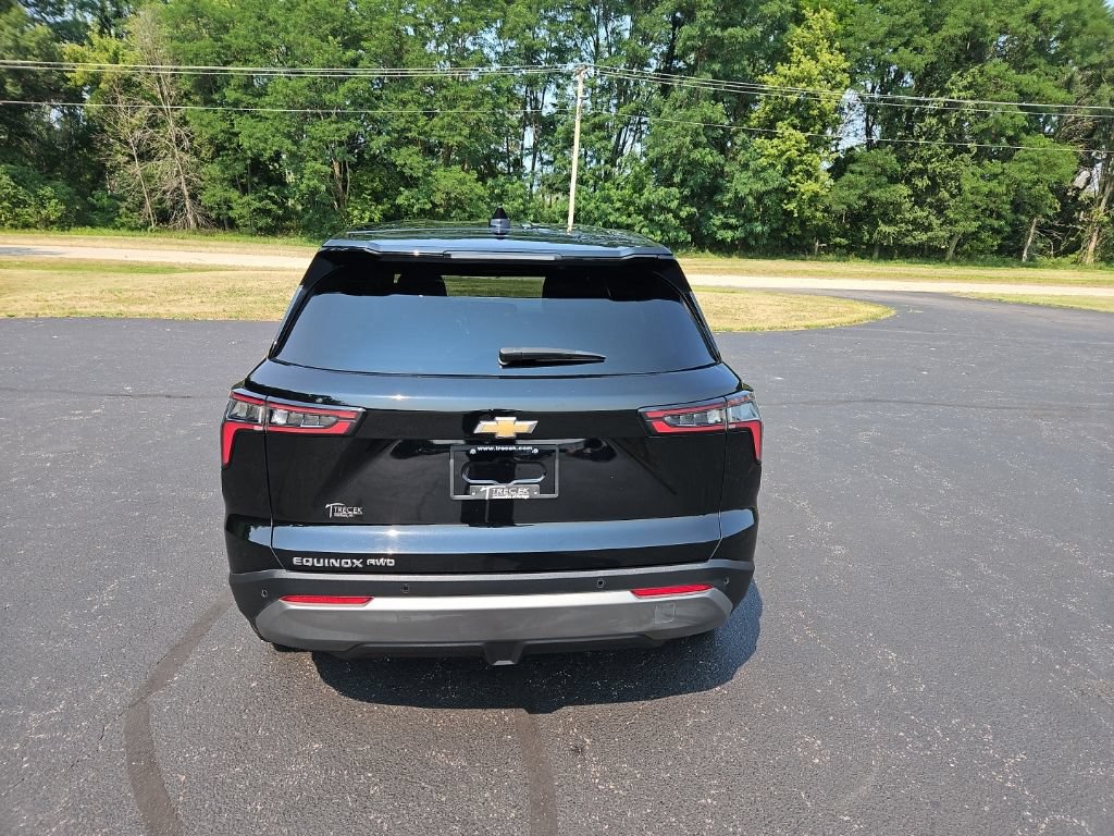 Used 2025 Chevrolet Equinox LT AWD/4WD image 6