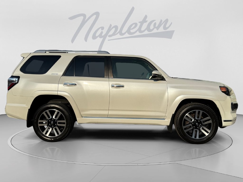 Used 2021 Toyota 4Runner Limited AWD/4WD image 7