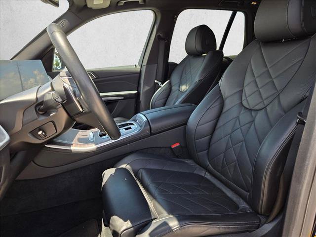 Used 2024 BMW X5 xDrive40i AWD/4WD image 17