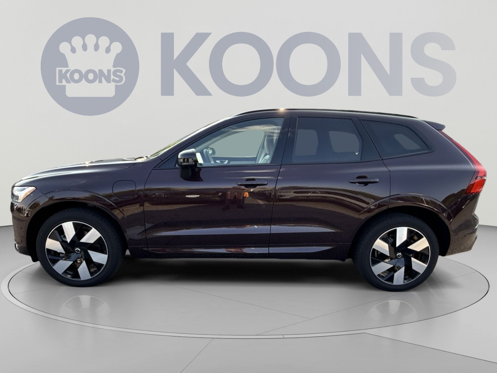 New 2026 Volvo XC60 T8 Ultra w/ Protection Package Premier AWD/4WD image 2