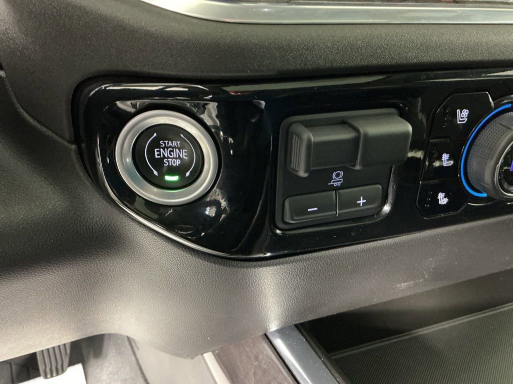 Used 2022 Chevrolet Silverado 1500 LTZ w/ LTZ Premium Package image 20