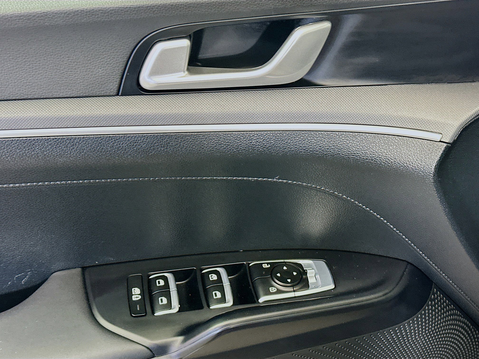 Used 2025 Kia K5 LXS image 15