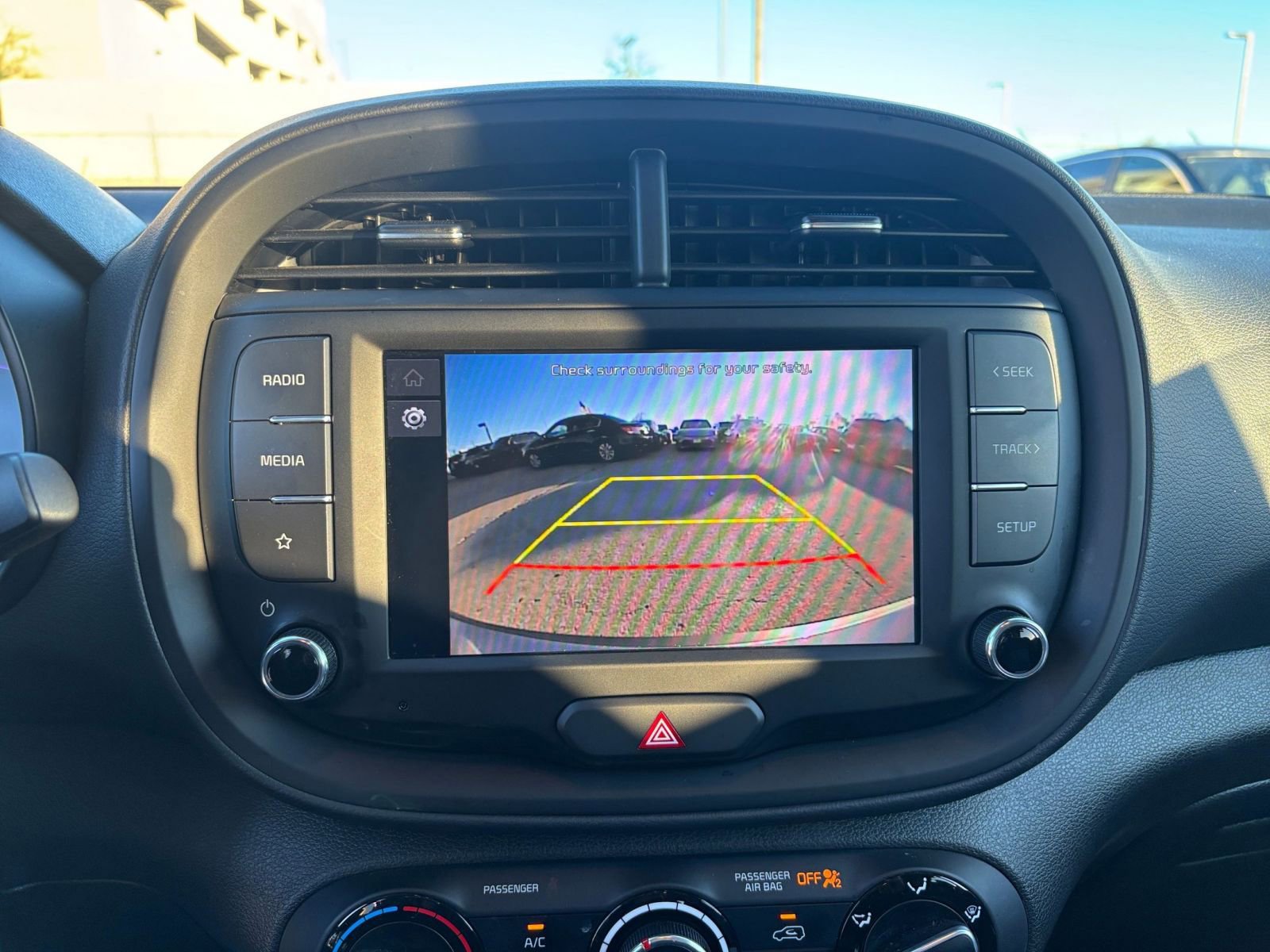 Used 2025 Kia Soul LX w/ LX Technology Package image 17