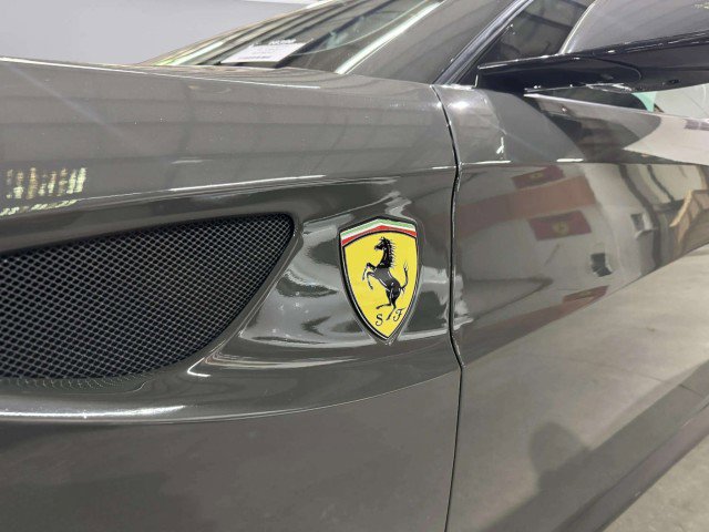 Used 2014 Ferrari FF image 14