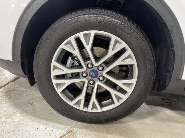 Used 2022 Ford Escape SEL image 10
