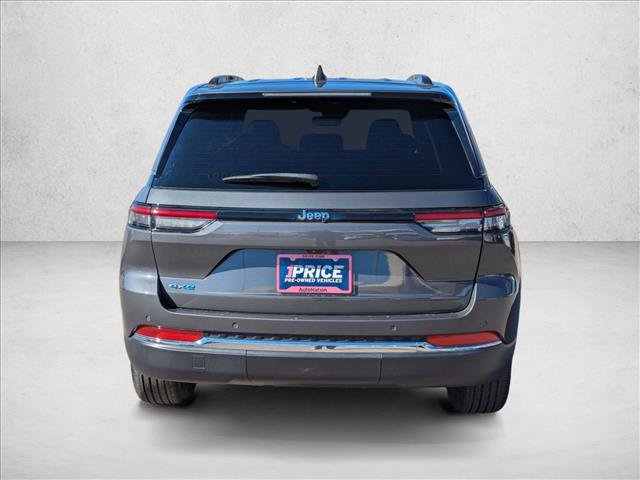 Used 2023 Jeep Grand Cherokee 4WD 4xe image 7