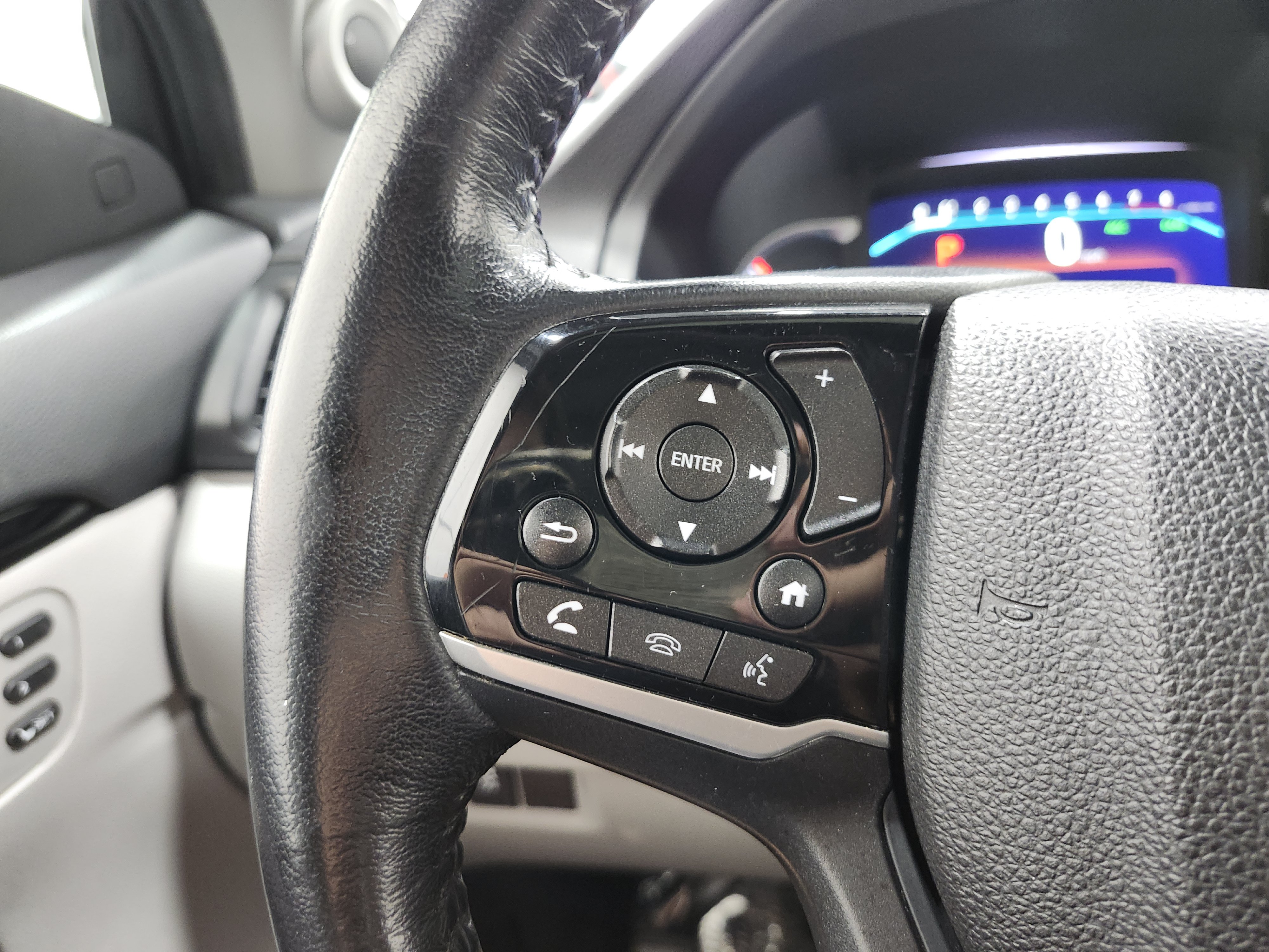 Used 2021 Honda Pilot Touring image 40