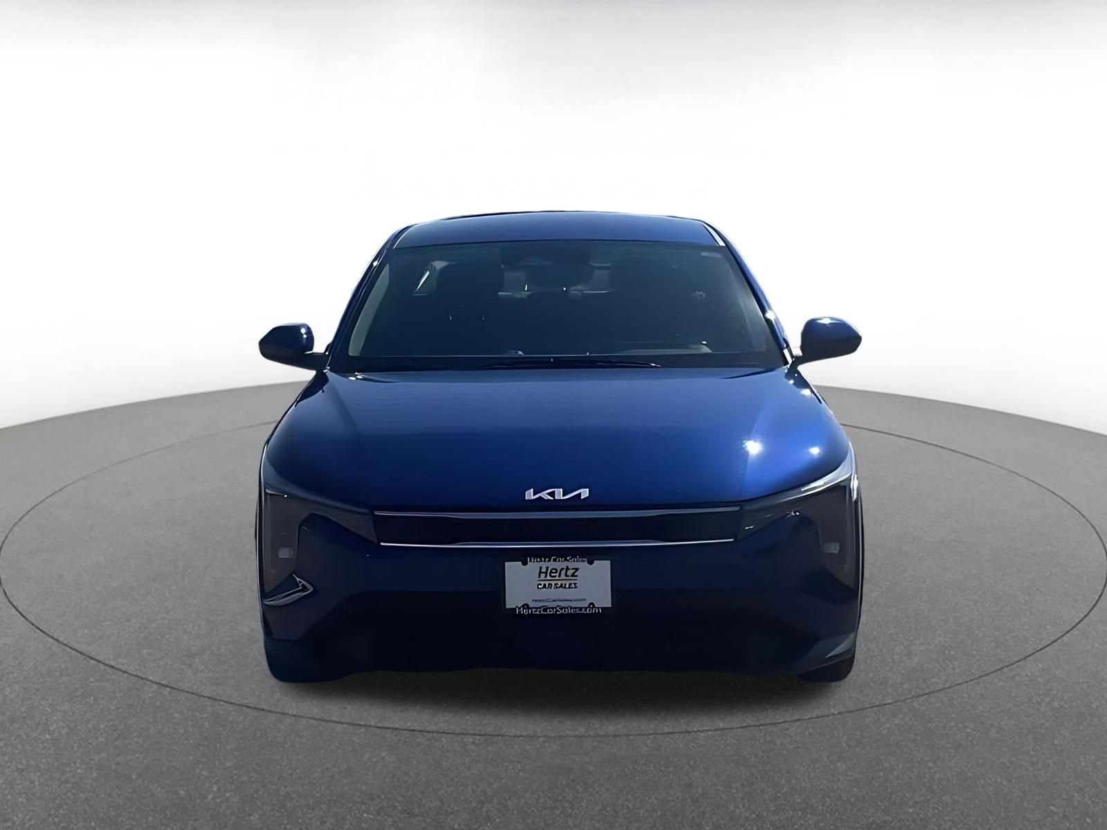 Used 2025 Kia K4 LXS image 3