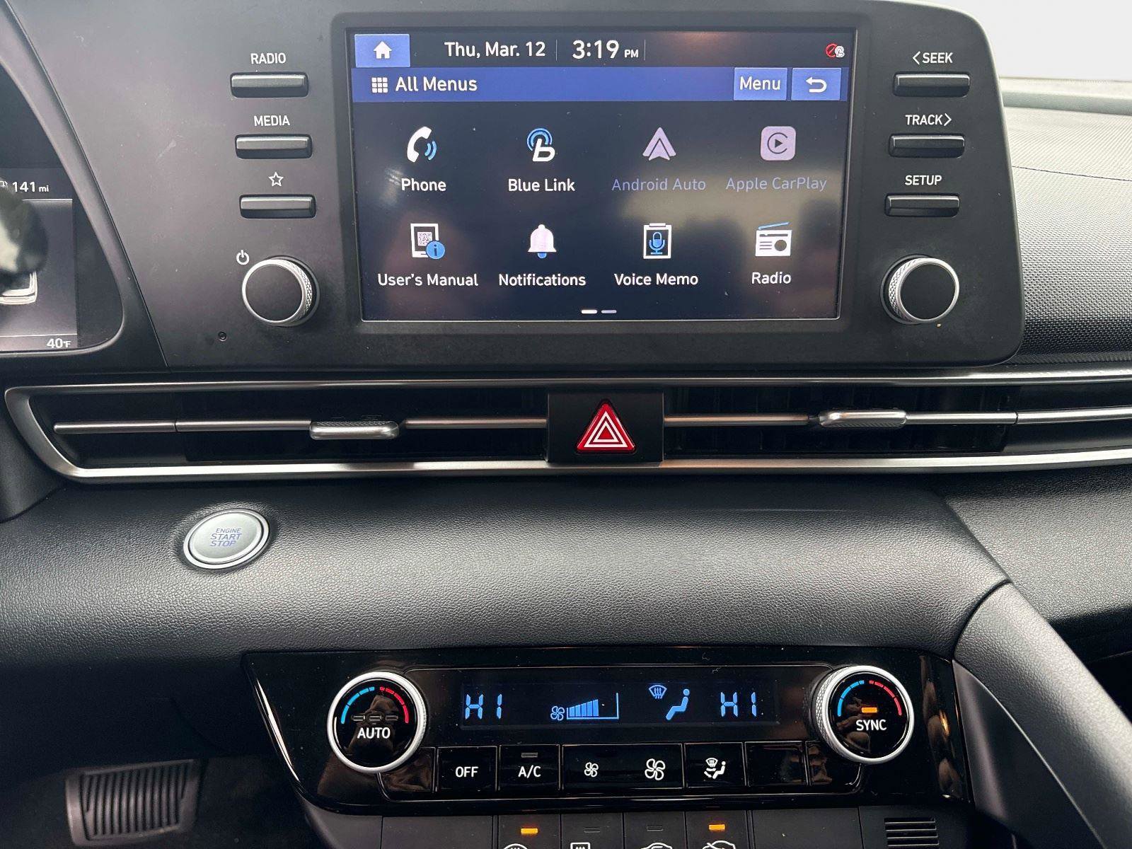 Used 2022 Hyundai Elantra SEL image 24