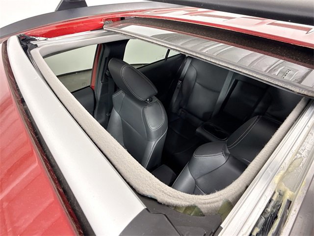 Certified 2023 Toyota Corolla Cross XLE image 21