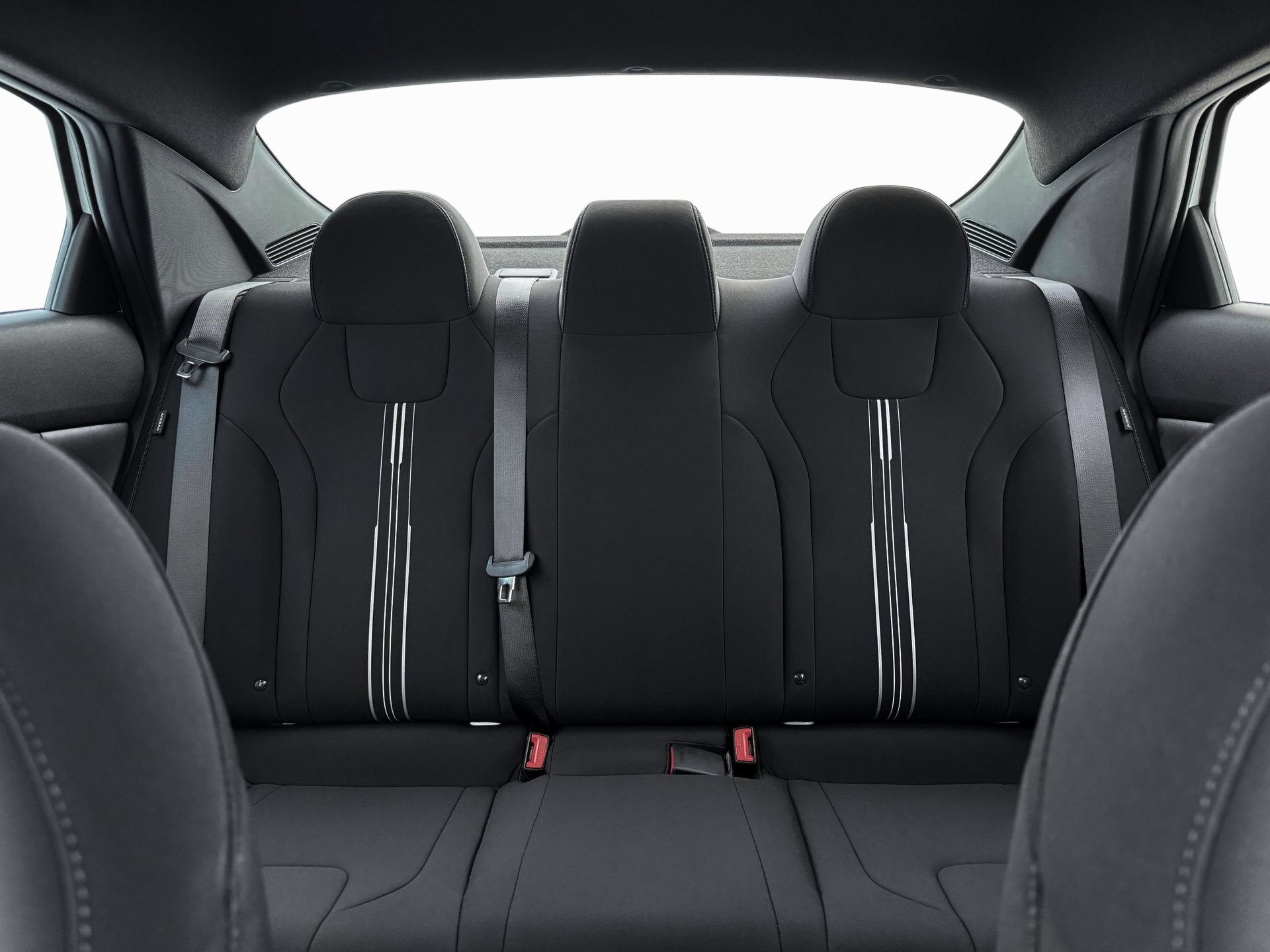 Certified 2025 Hyundai Elantra SEL FWD image 16