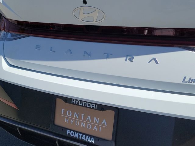 New 2026 Hyundai Elantra Limited image 24