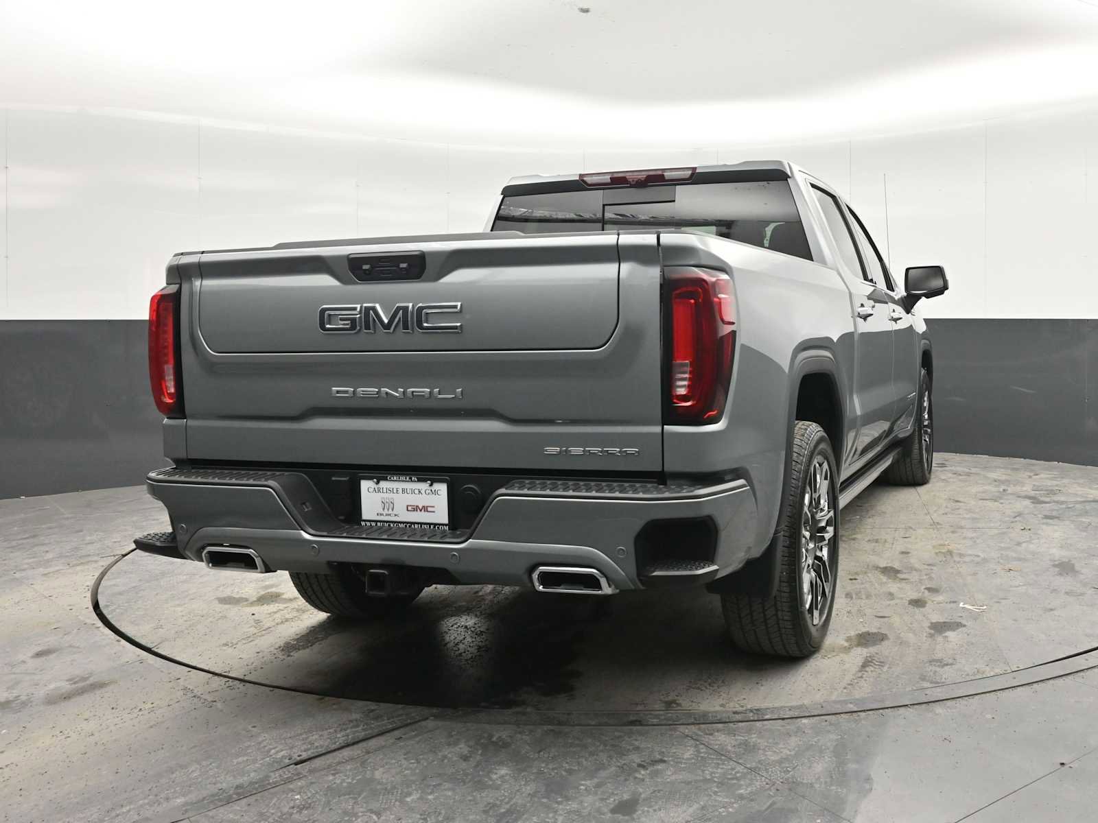 Used 2025 GMC Sierra 1500 Denali Ultimate image 8
