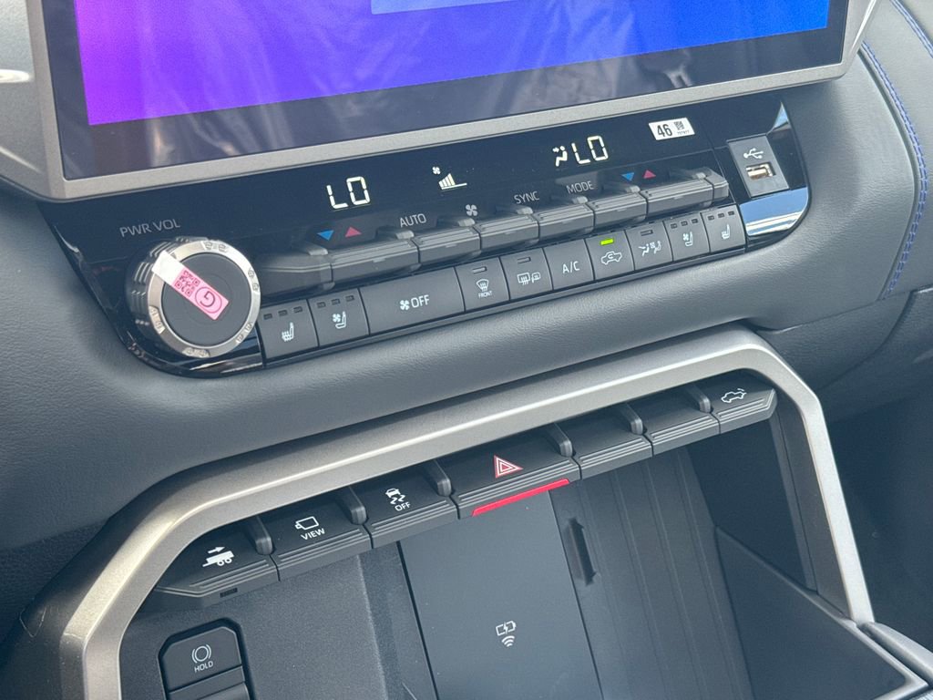 New 2026 Toyota Tundra Platinum AWD/4WD image 27
