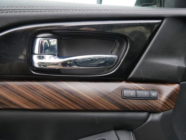 Used 2017 Nissan Maxima Platinum image 14