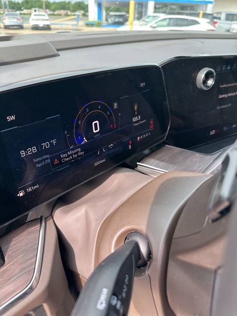 Used 2026 Chevrolet Tahoe LT w/ Comfort Package RWD image 37