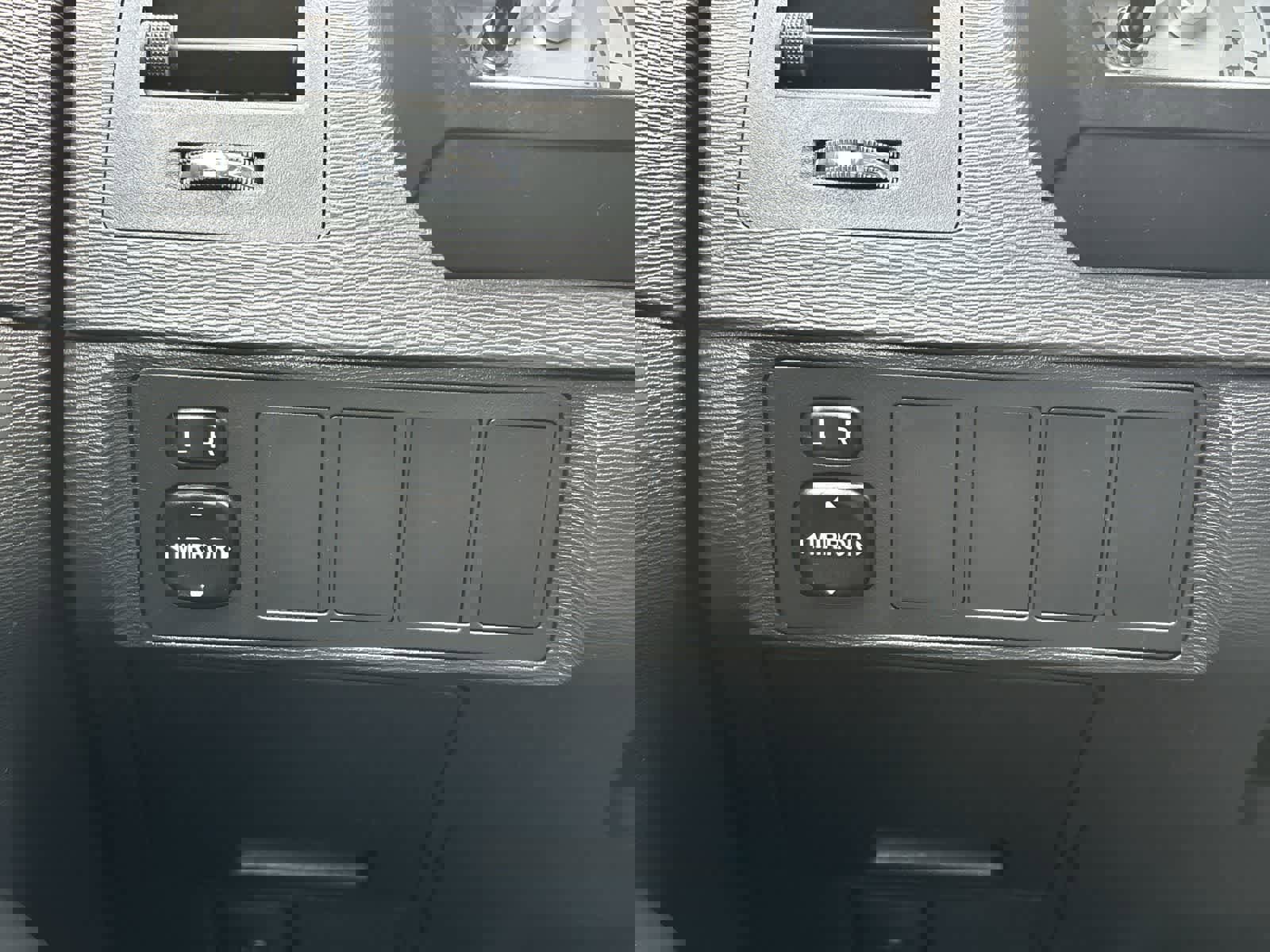 Used 2007 Scion tC image 22