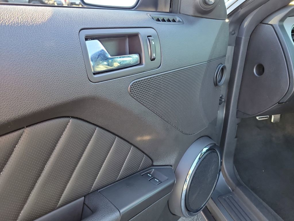 Used 2014 Ford Mustang GT Premium w/ Electronics Package image 17