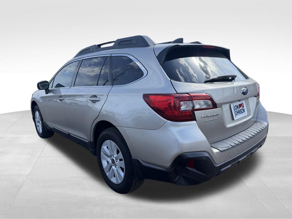 Used 2018 Subaru Outback 2.5i Premium AWD/4WD image 25
