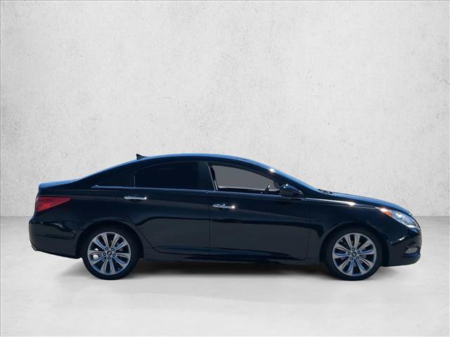 Used 2011 Hyundai Sonata SE FWD image 4
