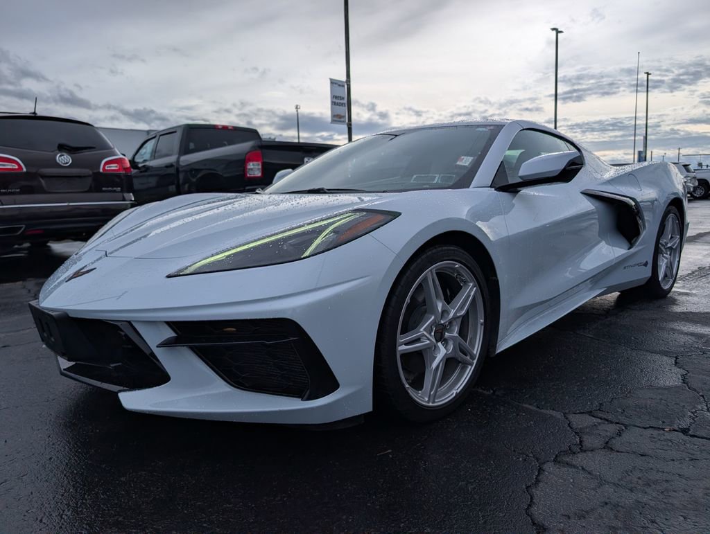 Used 2023 Chevrolet Corvette Stingray Preferred Cpe w/ Battery Protection Package image 4