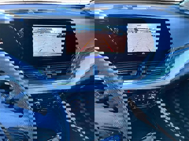 New 2026 Chevrolet Trax LT image 14