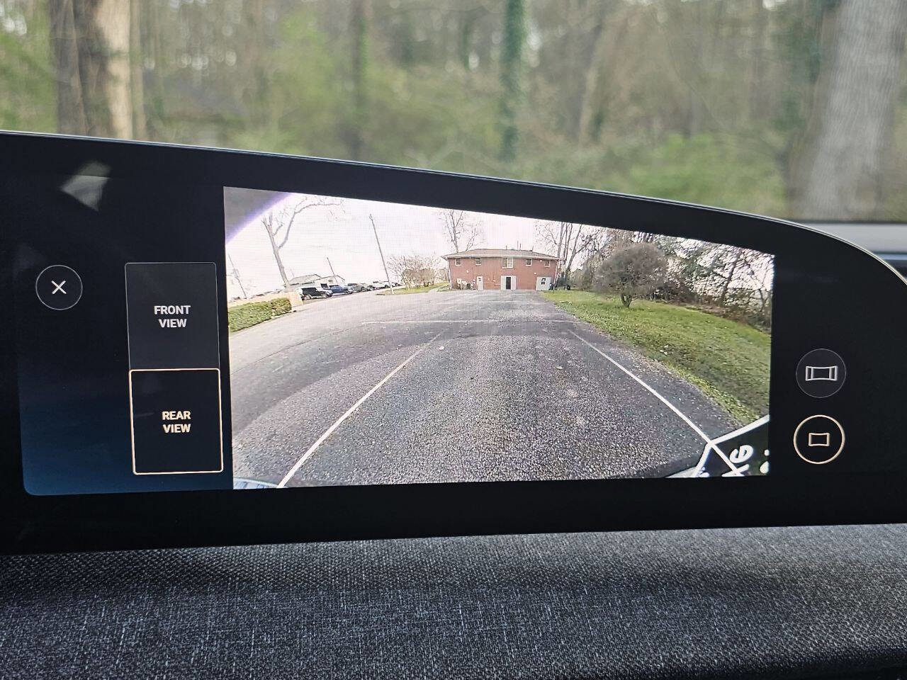 Used 2024 Lucid Air Pure image 29