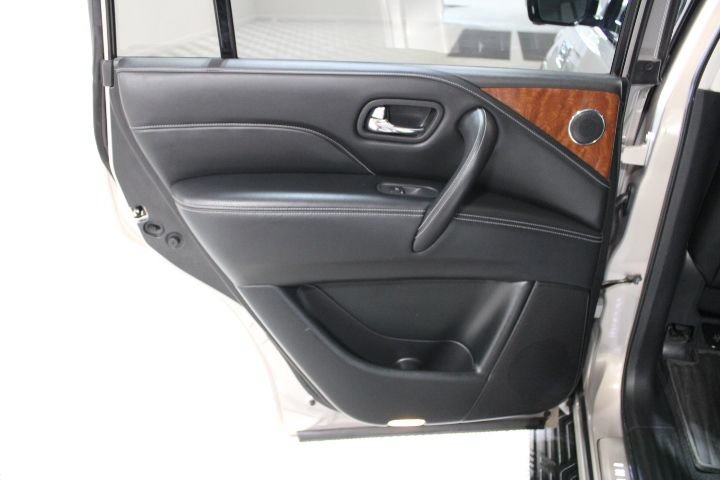 Used 2019 INFINITI QX80 Luxe w/ 22" Wheel Package AWD/4WD image 23