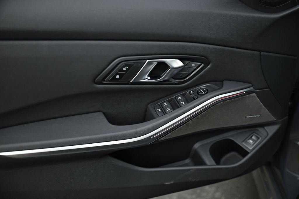 New 2026 BMW 330i Sedan w/ Premium Package image 14