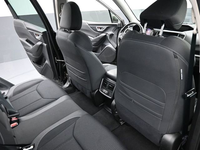 Used 2023 Subaru Forester Premium image 20