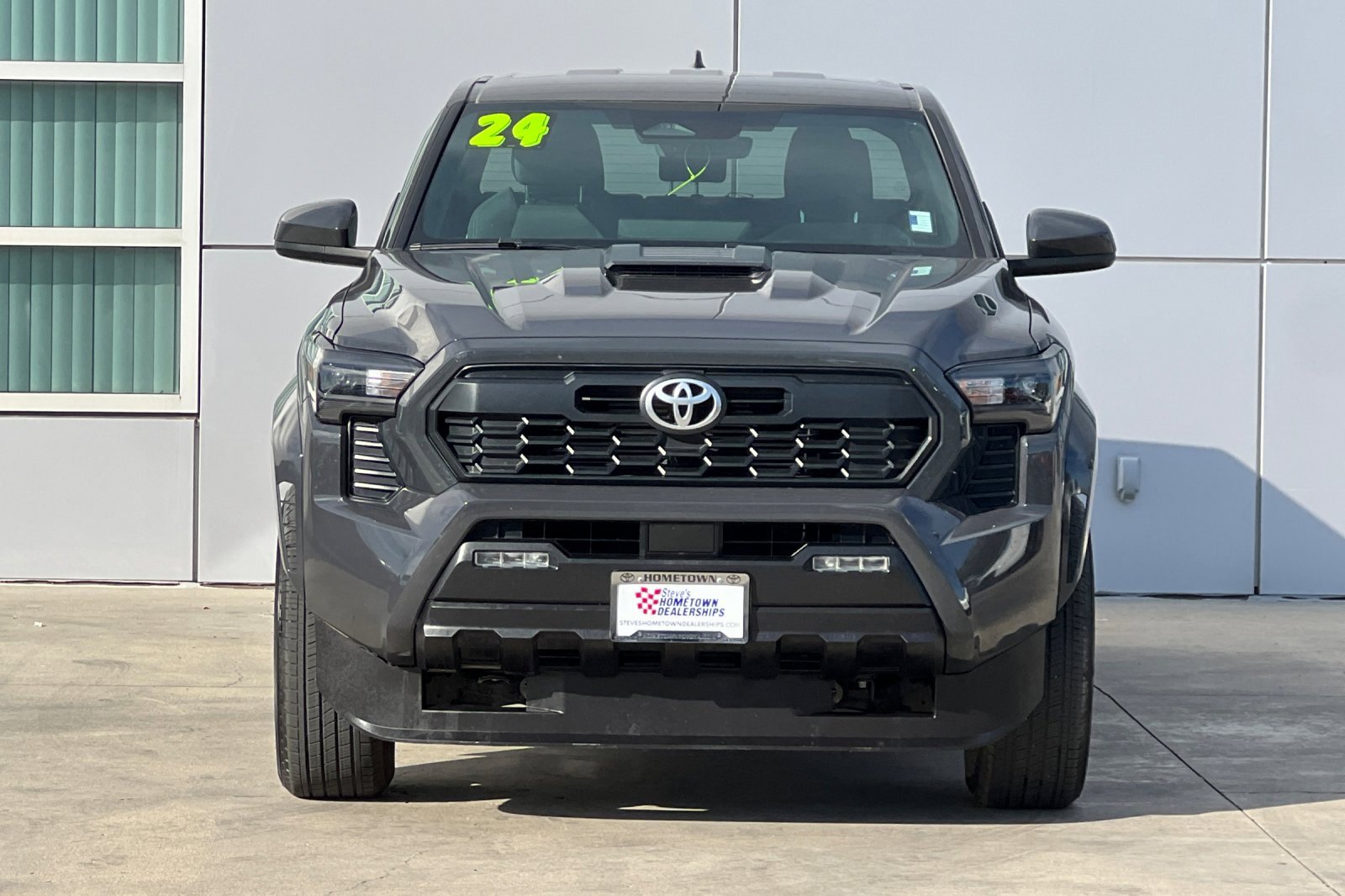 Used 2024 Toyota Tacoma TRD Sport image 6