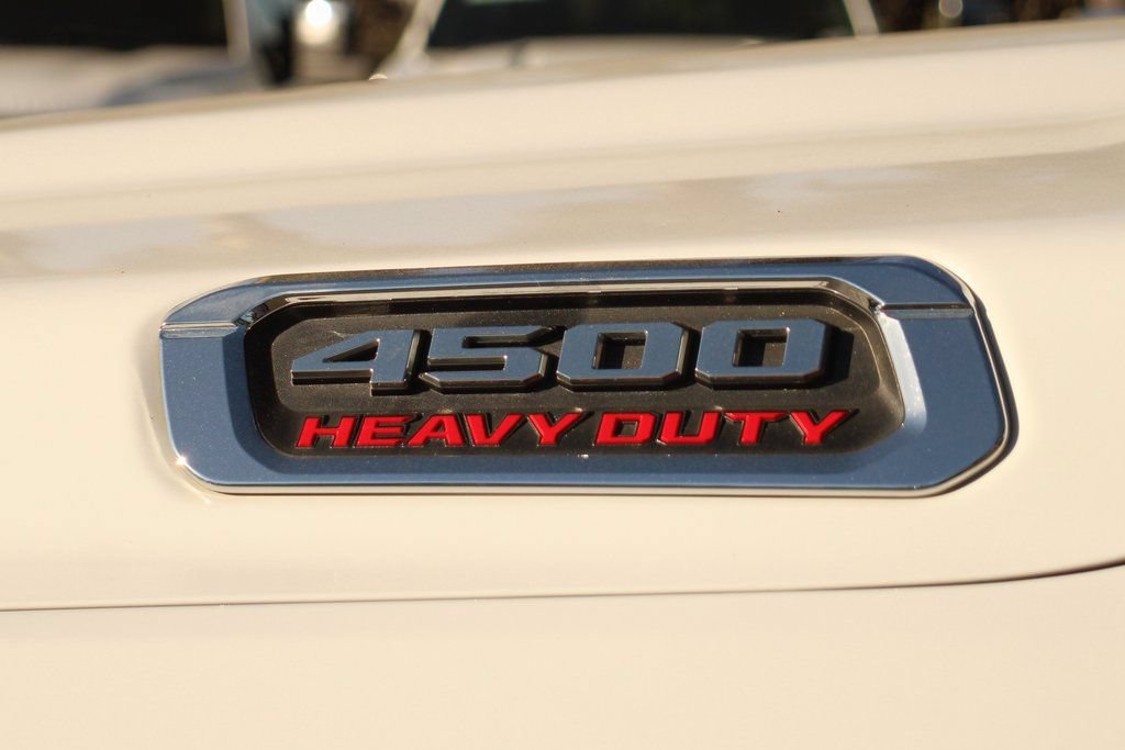 Used 2021 RAM 4500 Tradesman RWD image 38