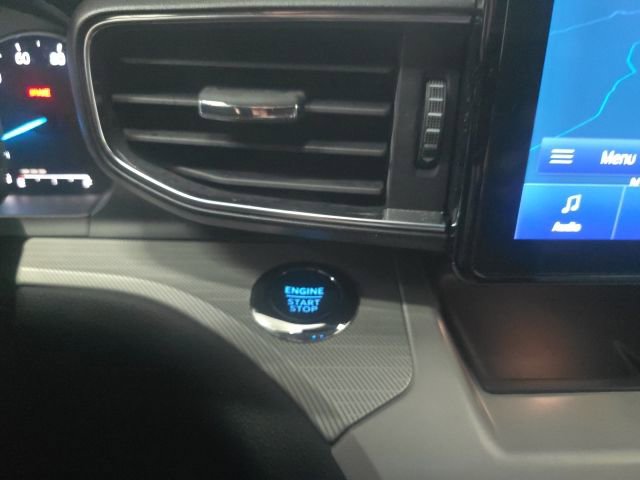 Used 2023 Ford Explorer XLT w/ Equipment Group 202A image 28