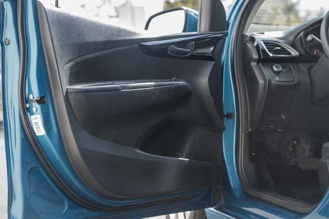 Used 2021 Chevrolet Spark LT image 31