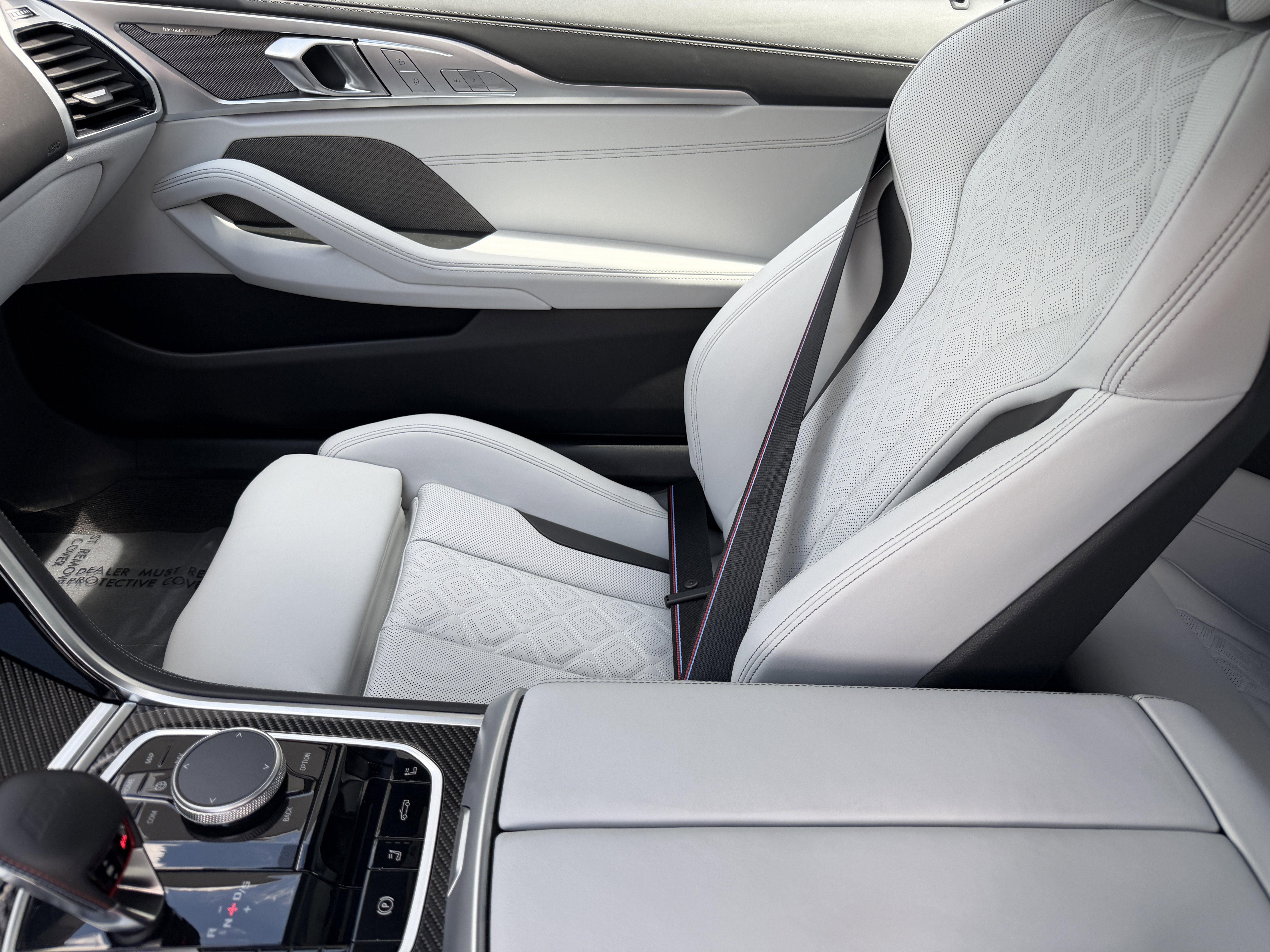 Used 2025 BMW M8 Competition AWD/4WD image 19