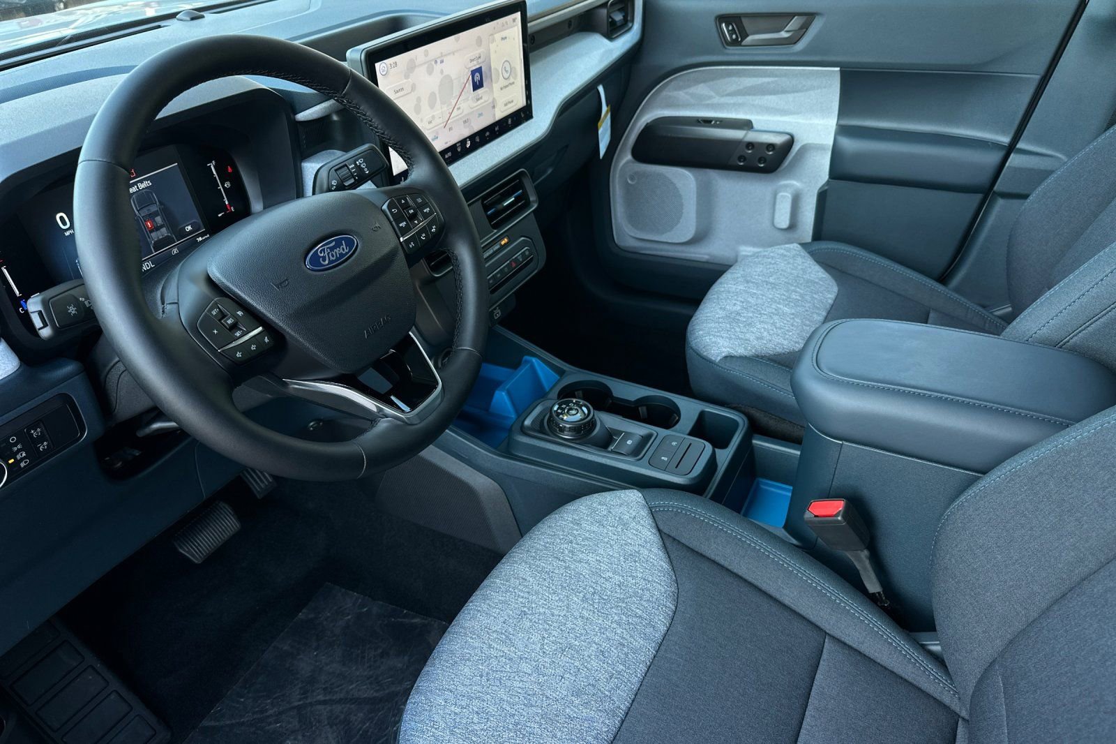 New 2025 Ford Maverick XLT w/ XLT Luxury Package image 9