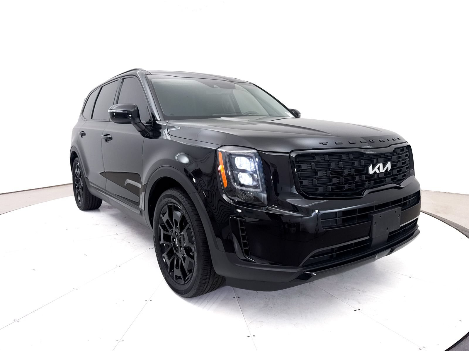Certified 2022 Kia Telluride EX w/ EX Premium Package AWD/4WD image 14