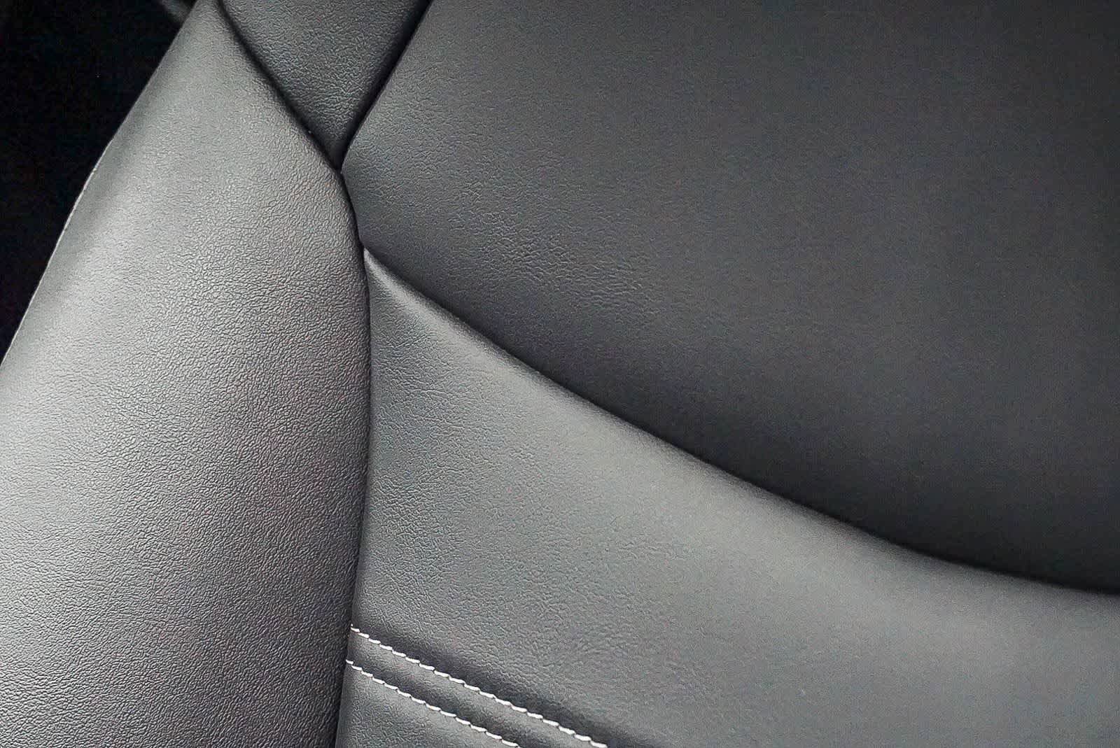 Certified 2025 Toyota RAV4 XLE Premium AWD/4WD image 27