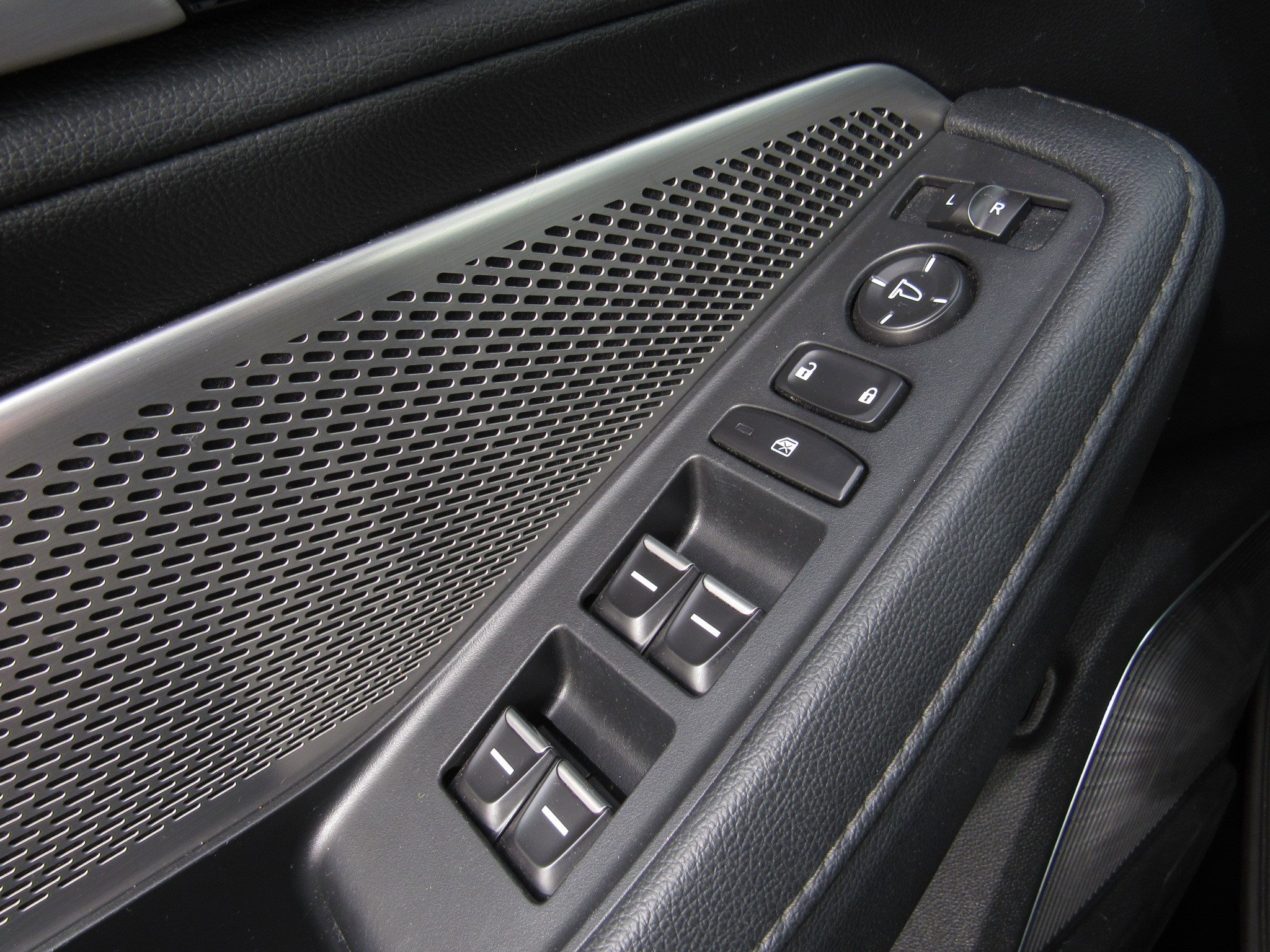 Certified 2023 Acura MDX FWD image 24