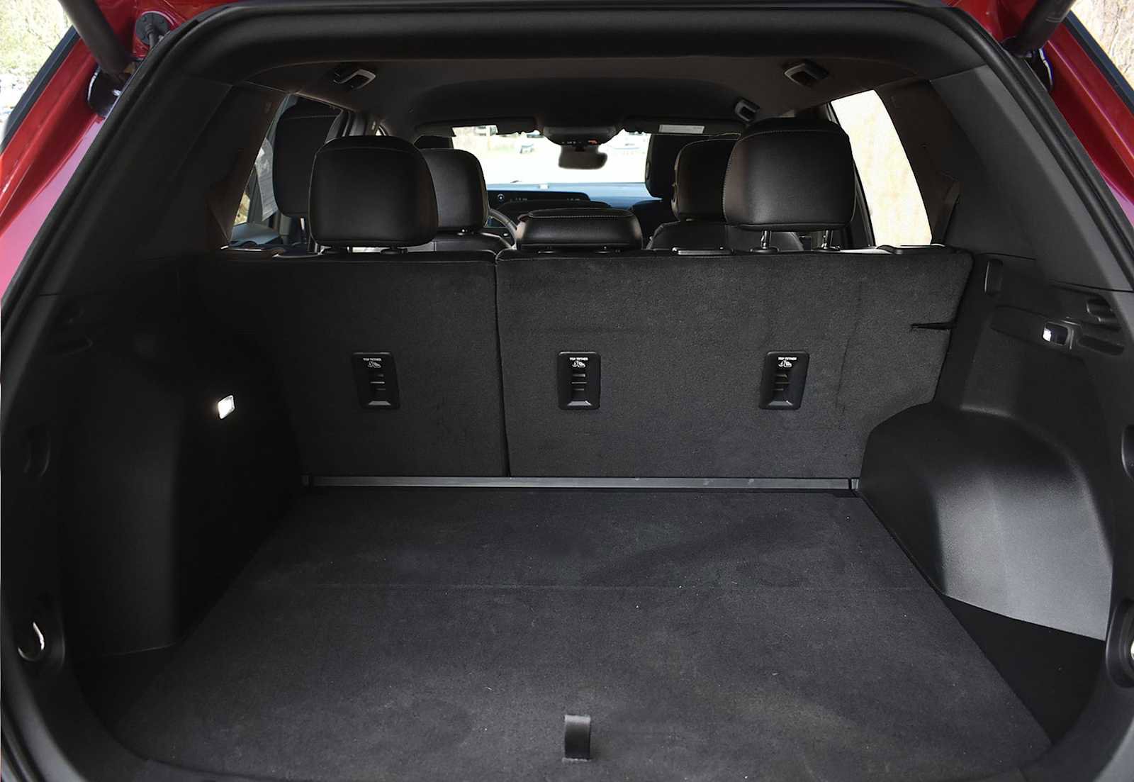 Used 2026 Chevrolet Equinox LT w/ Convenience Package II image 8