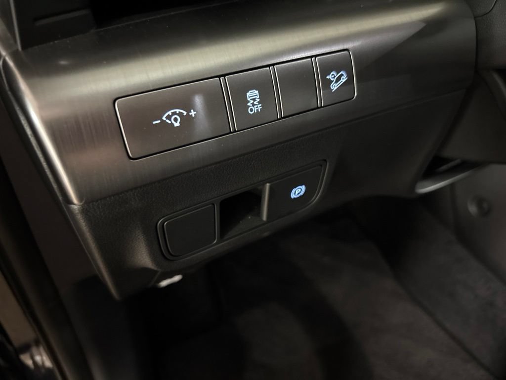 Certified 2026 Hyundai Kona SEL Sport AWD/4WD image 13