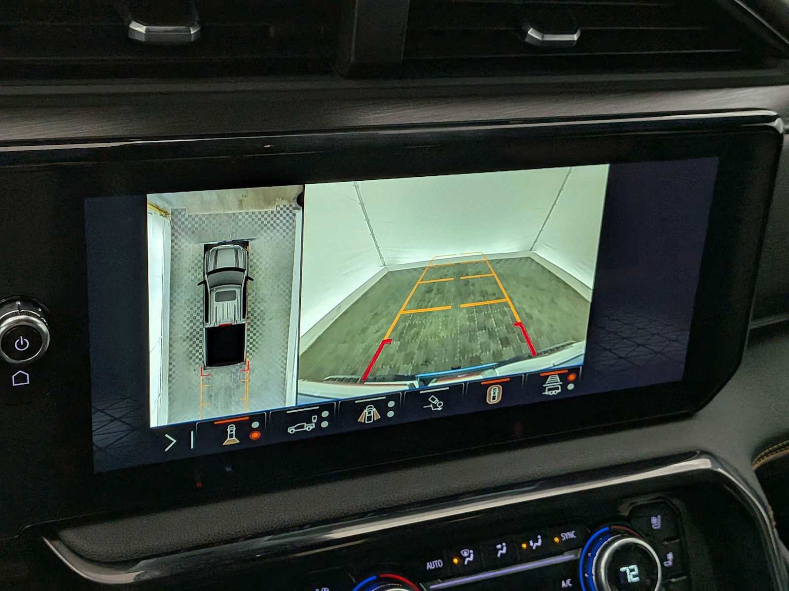 Used 2024 GMC Sierra 1500 AT4 w/ Technology Package image 30